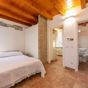 Apartamento Via 5 Giornate 13 -, Como