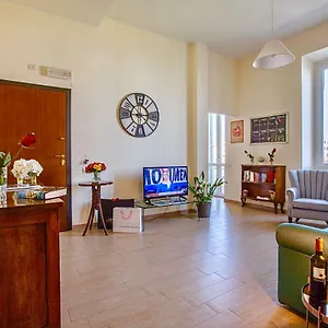 https://romaamor.it-romehotels.com
